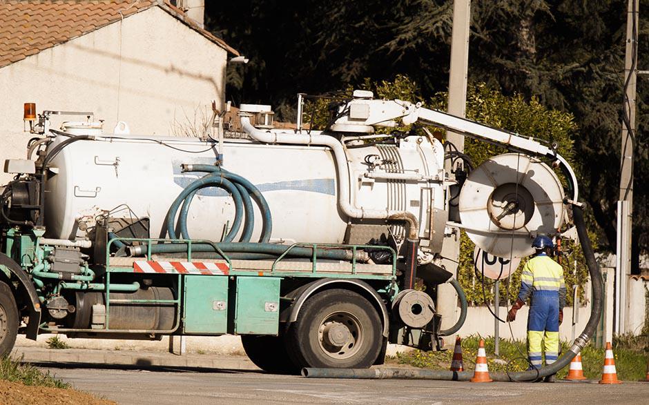 entreprise débouchage canalisation Les Molières